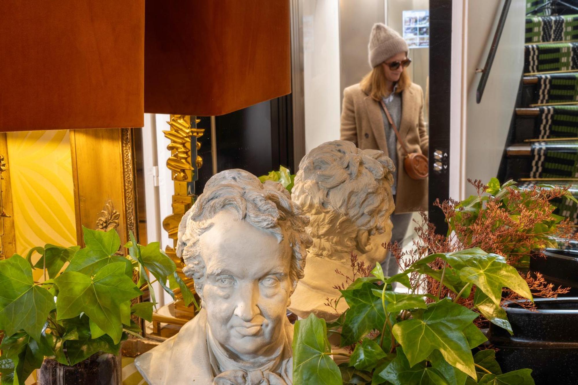 Hotel Des Marronniers Paris Eksteriør billede